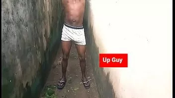 Riproduci Guarda il momento in cui ho iniziato a masturbarmi e a massaggiare il mio grosso cazzo nel culo