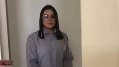 play Die heiße Wachfrau Melanie Caceres begrüßt Sie mit einem wilden Fick – ganze Geschichte
