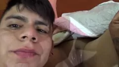 Riproduci La figa bagnata di una teenager latina ripiena in un intenso incontro hardcore