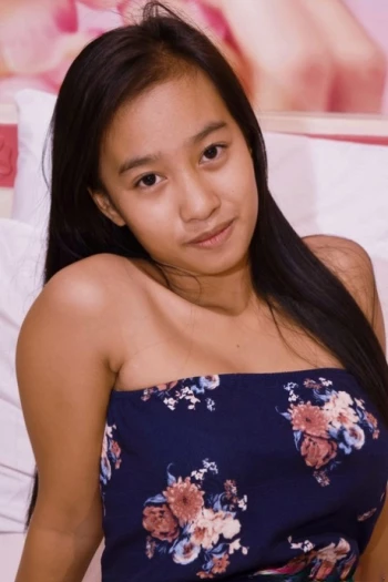 Pornoster Kinky Chloe