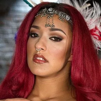 Pornstar Daisy Ducati