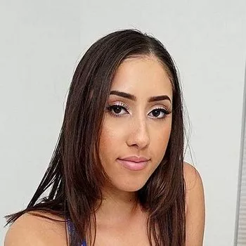 Gwiazda porno Kira Perez